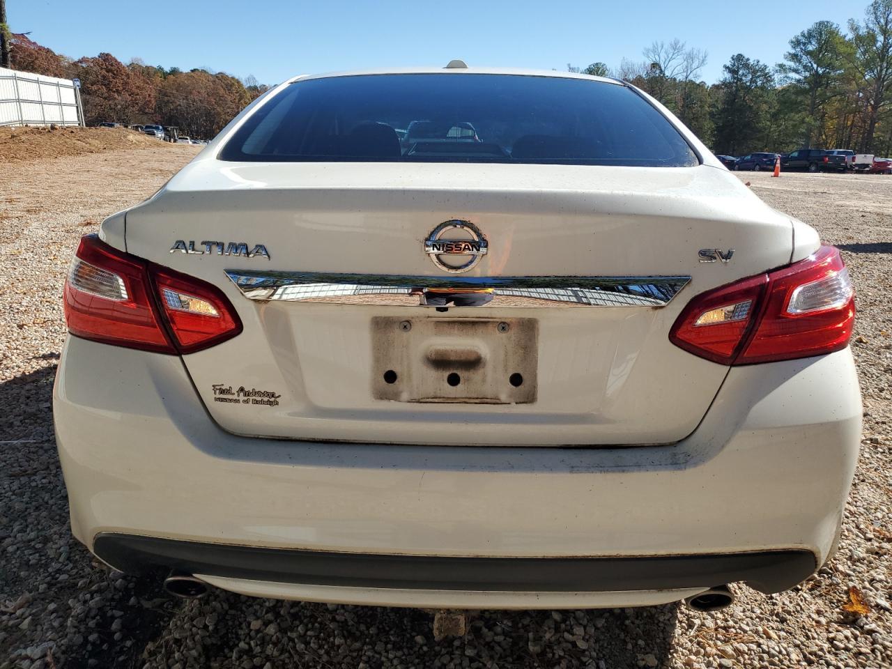 2017 NISSAN ALTIMA