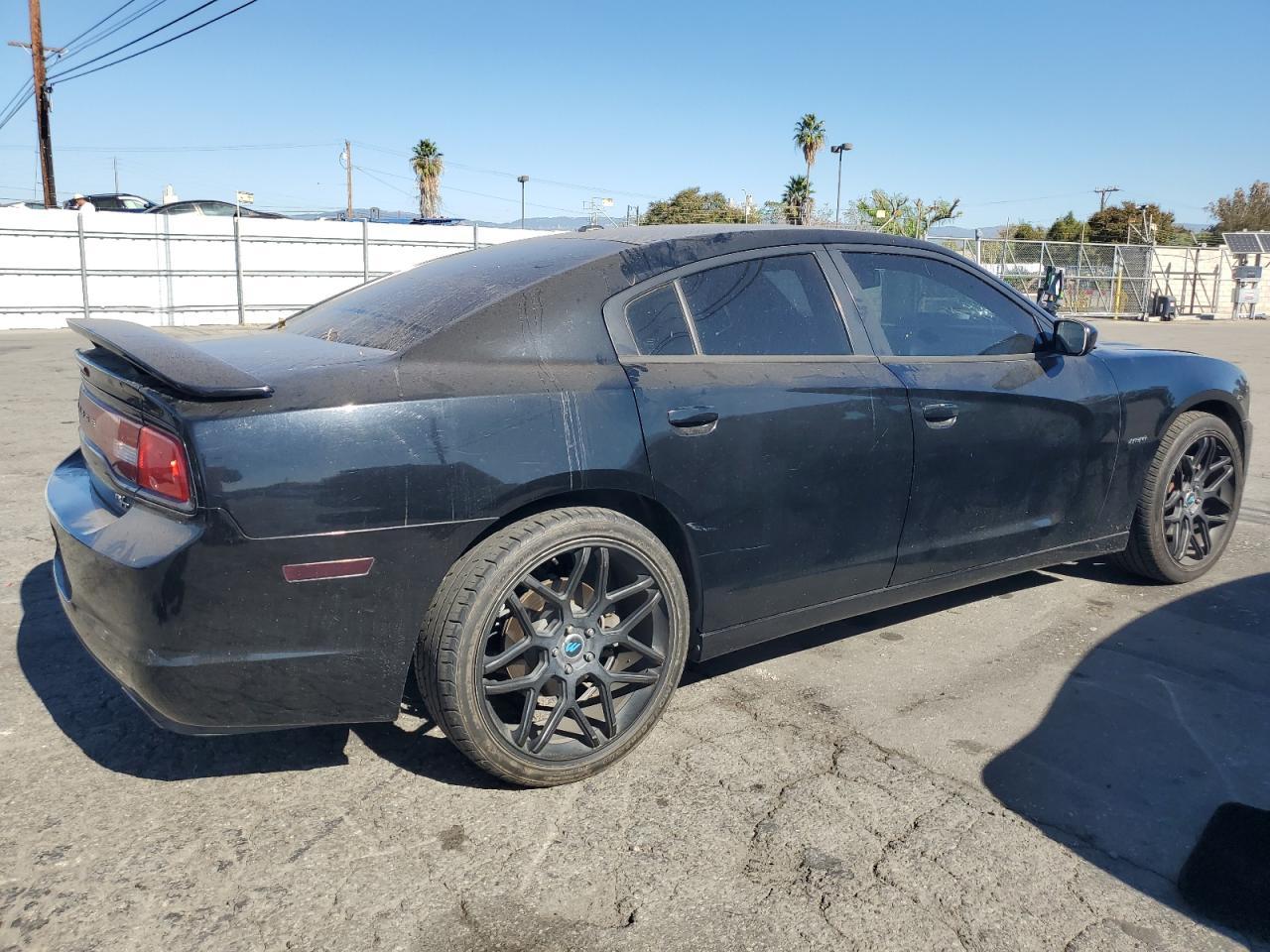 2013 DODGE CHARGER
