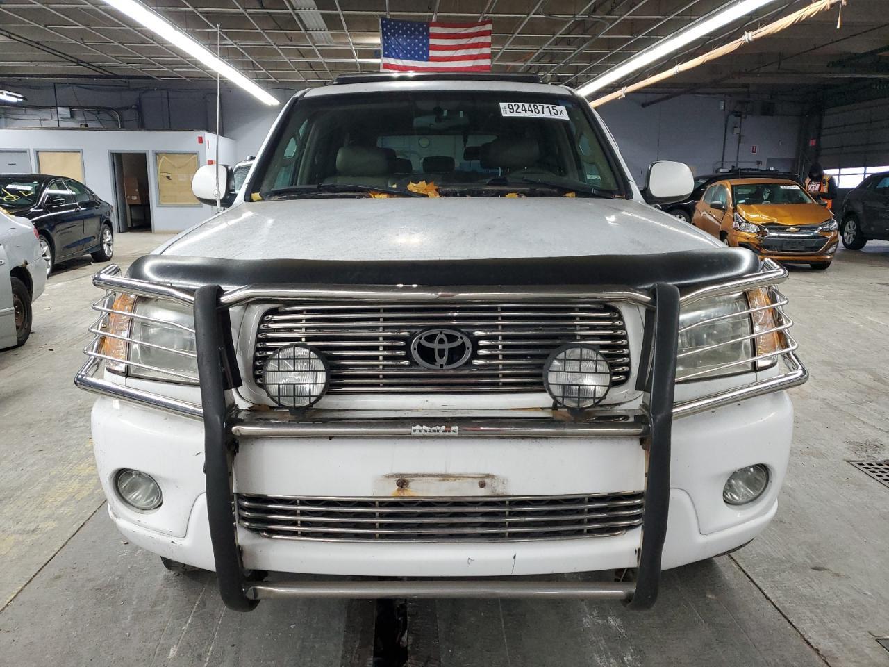 2003 TOYOTA Sequoia