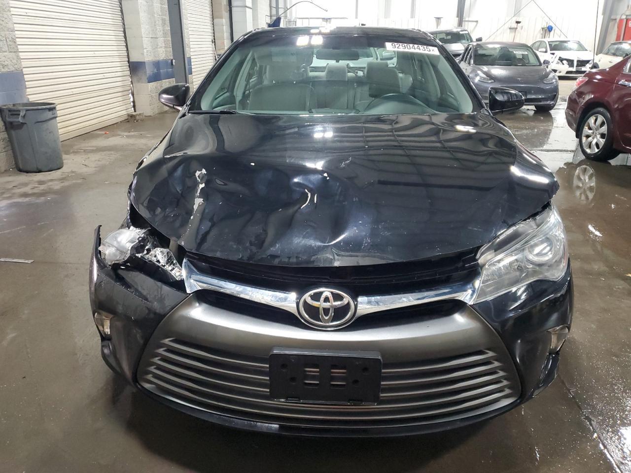 2017 TOYOTA CAMRY