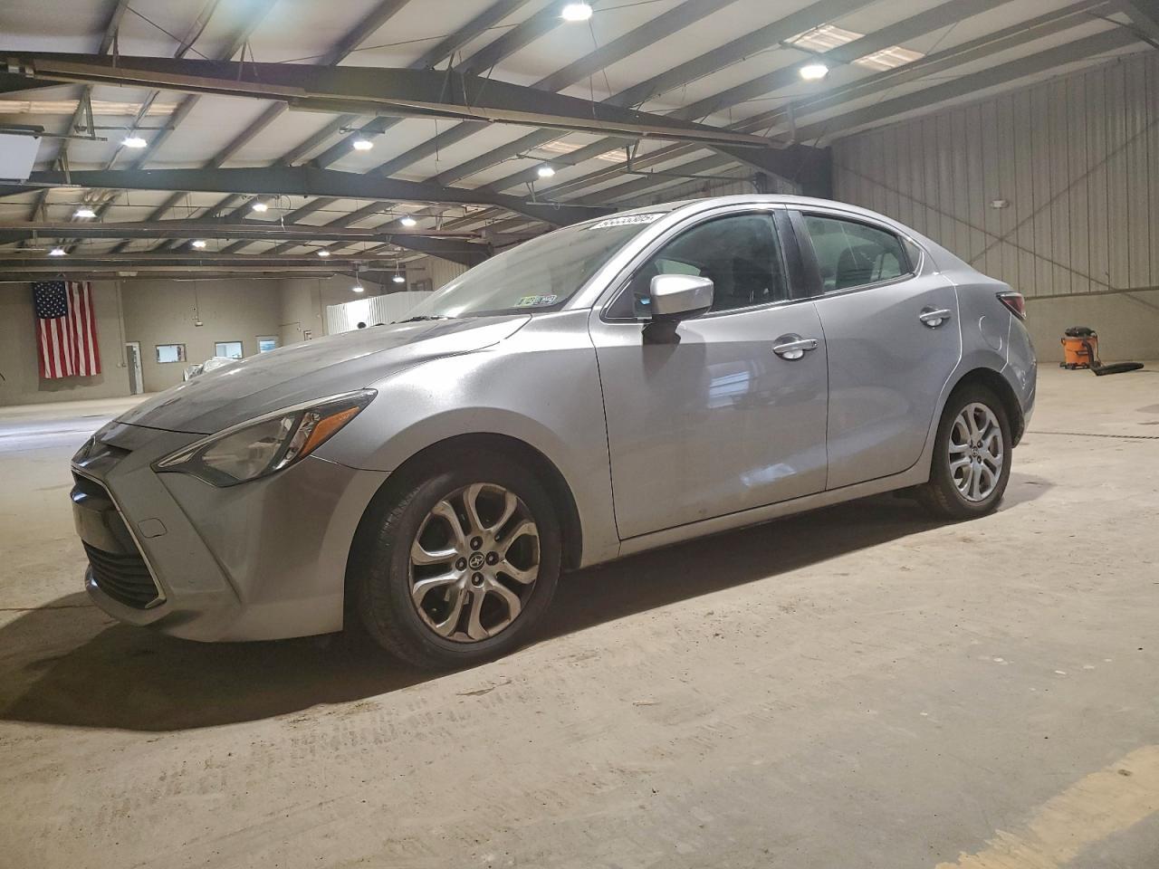 2016 TOYOTA SCION