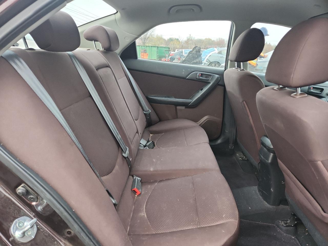 2010 KIA FORTE