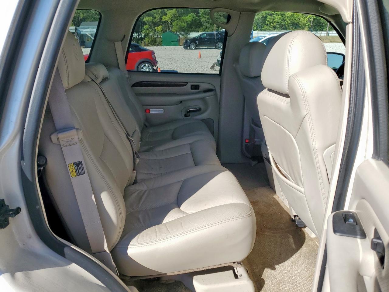 2003 CADILLAC ESCALADE