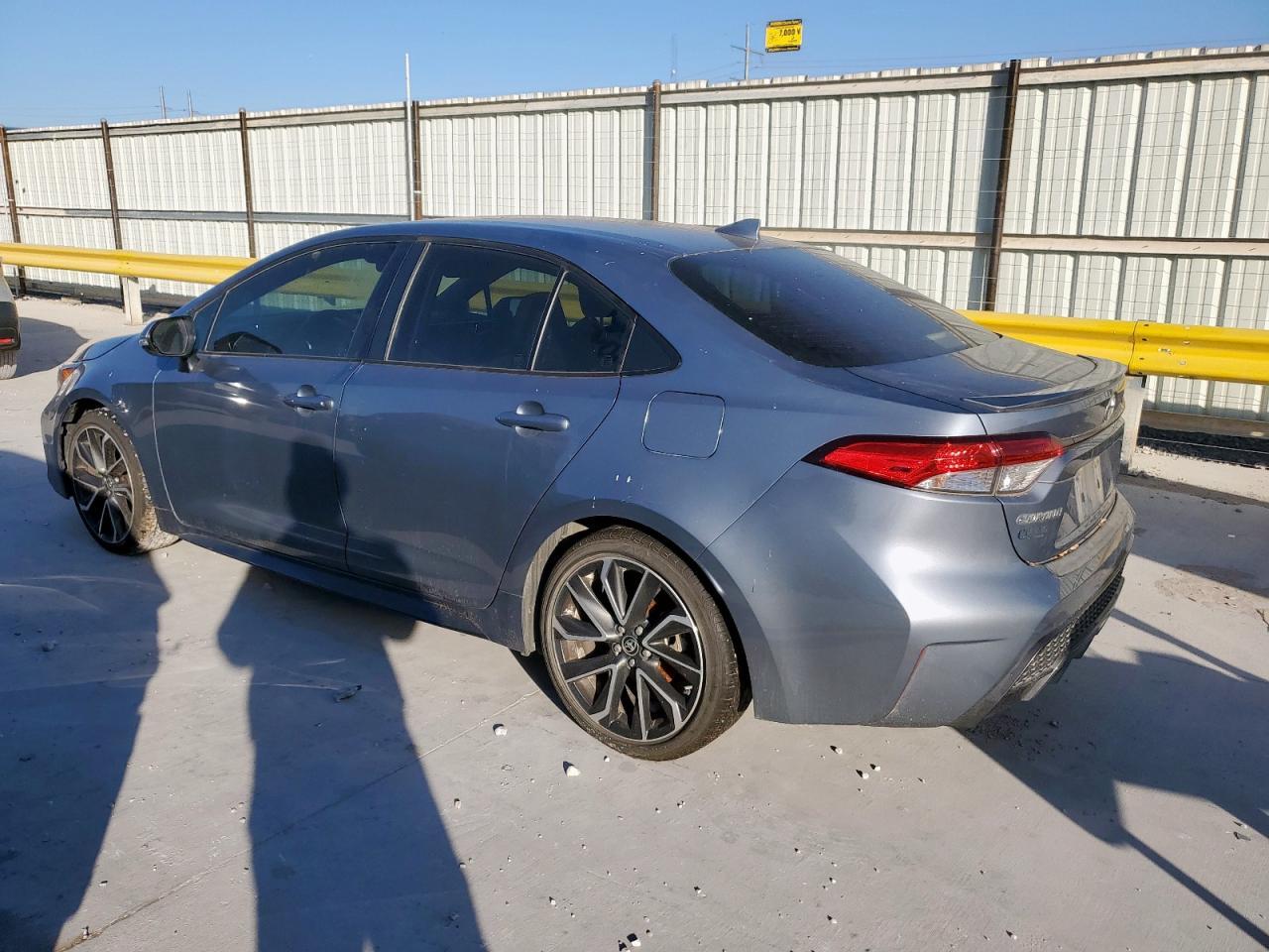 2022 TOYOTA COROLLA