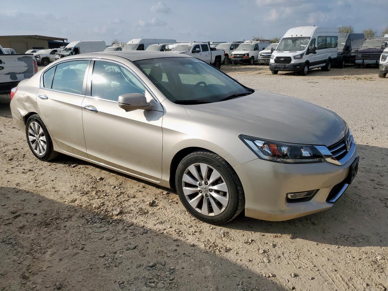 2013 HONDA ACCORD