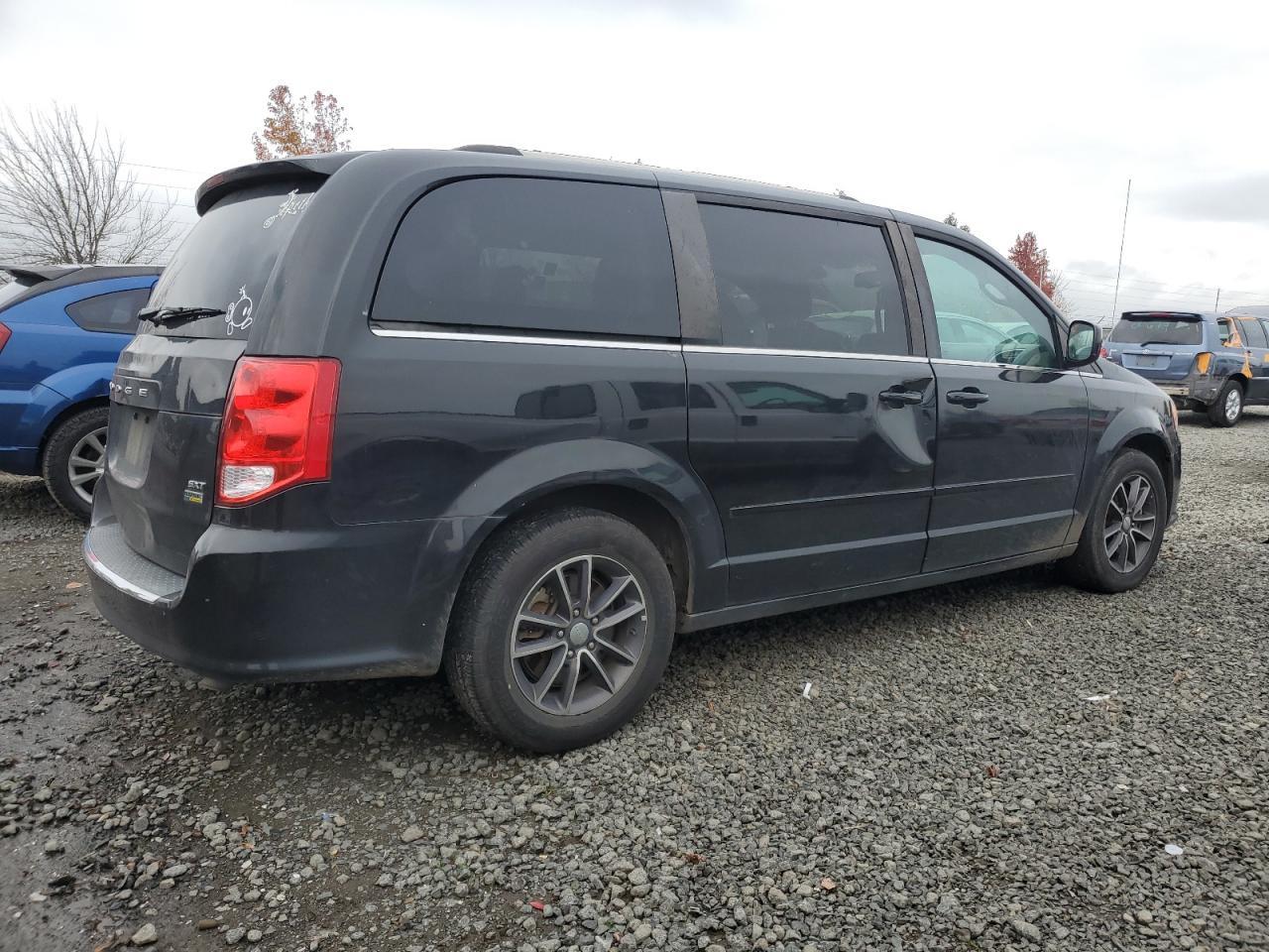 2017 DODGE GRAND CARAVAN