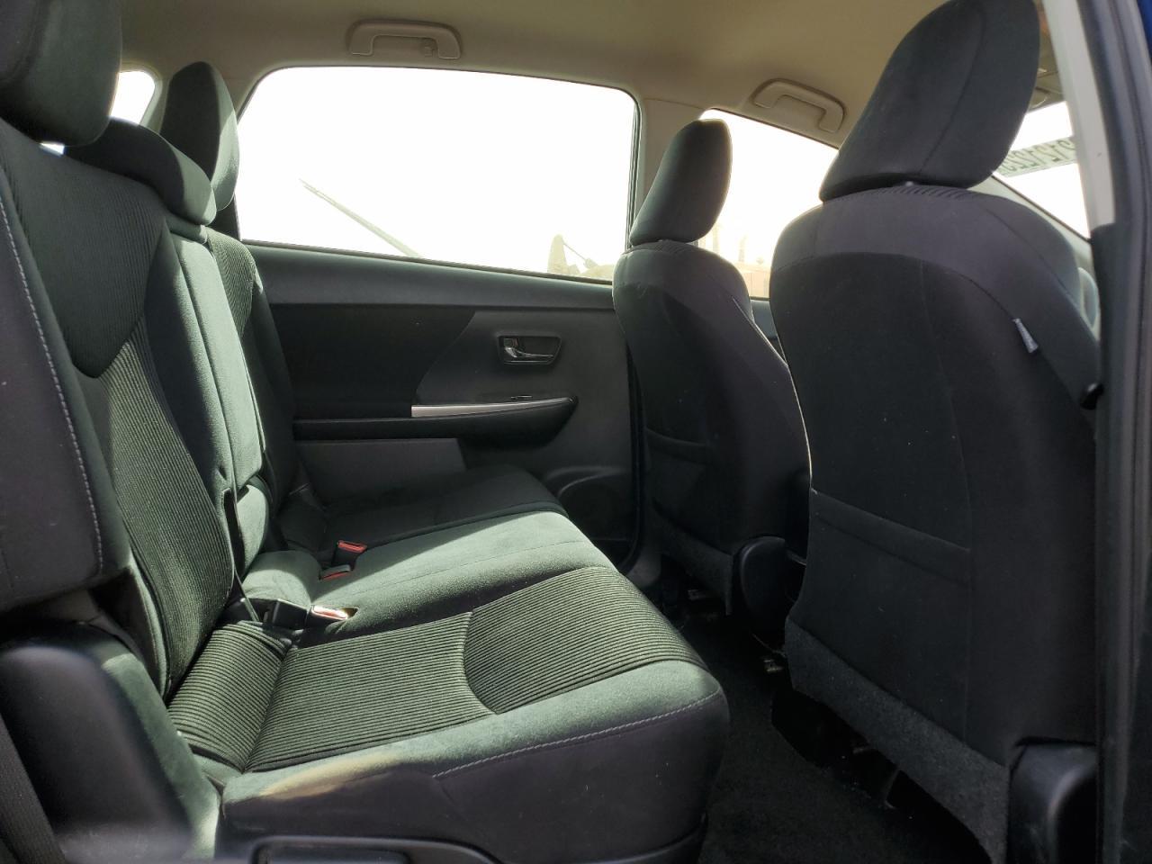 2015 TOYOTA PRIUS V