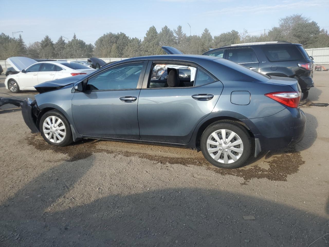 2015 TOYOTA COROLLA