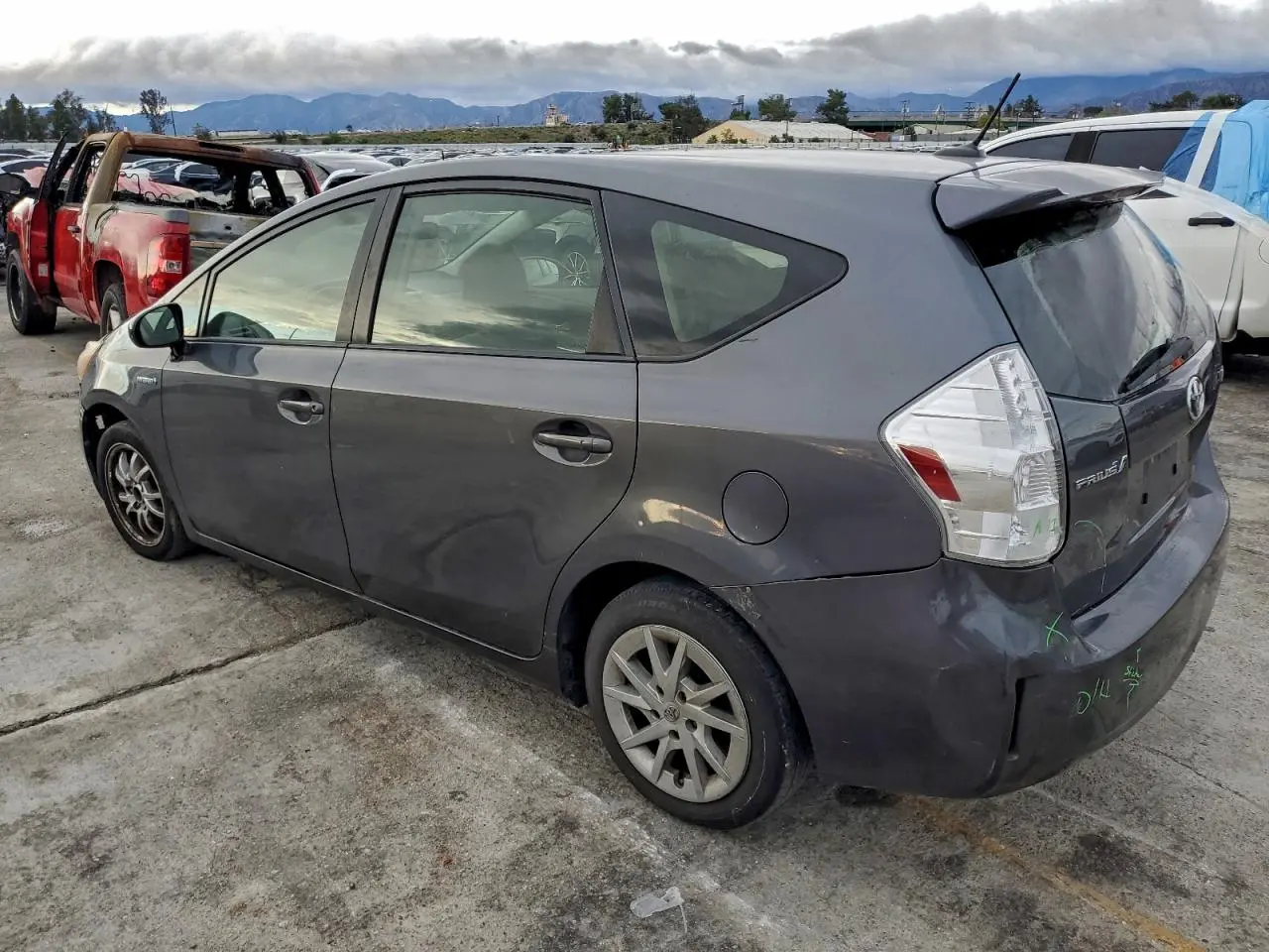 2012 TOYOTA PRIUS V