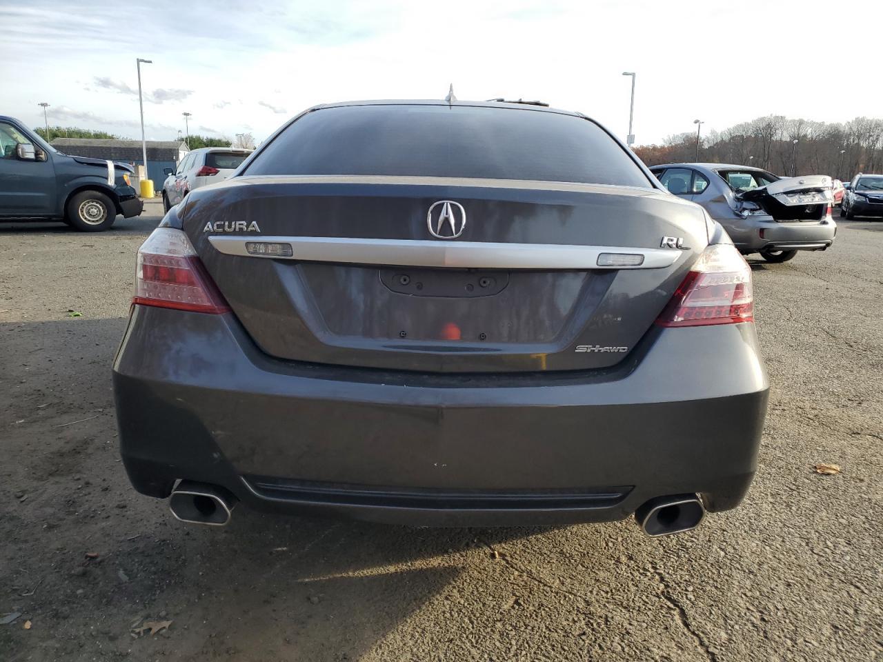 2010 ACURA RL