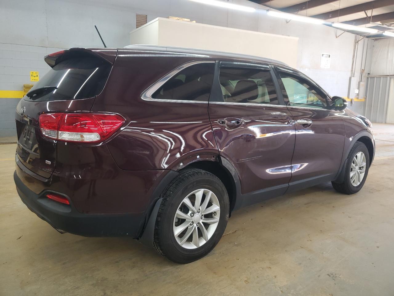 2016 KIA SORENTO