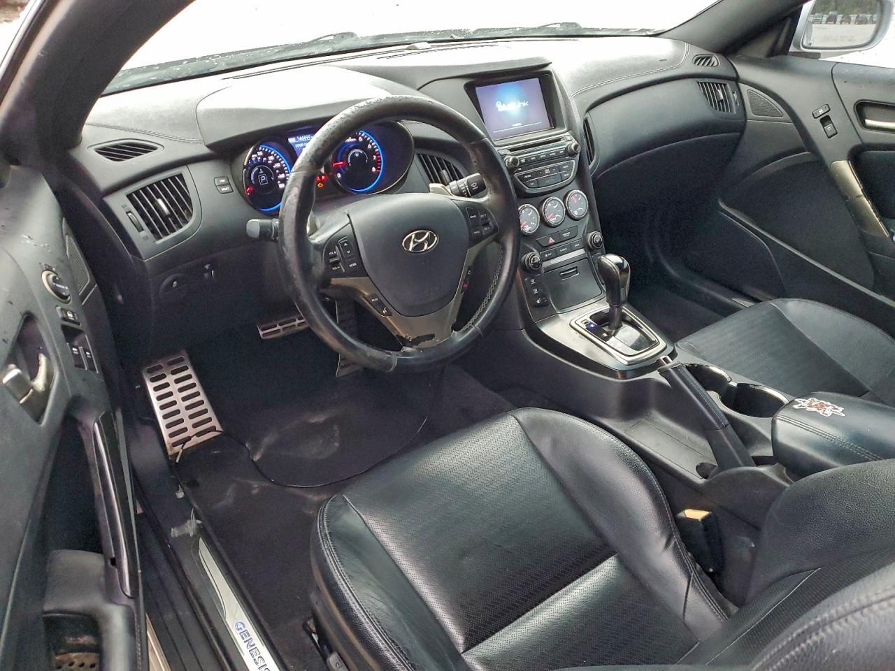 2015 HYUNDAI GENESIS
