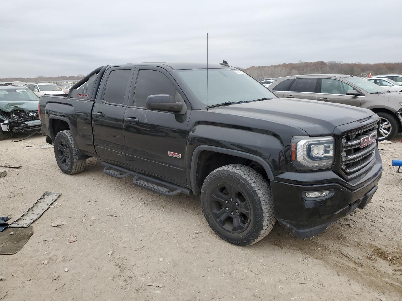 2016 GMC Sierra