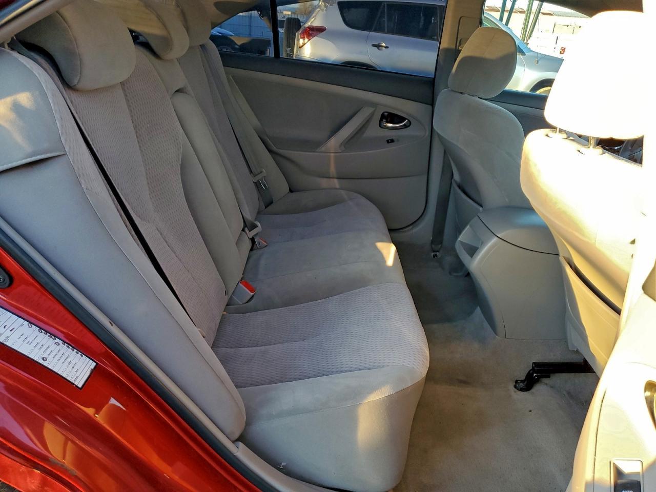 2011 TOYOTA CAMRY