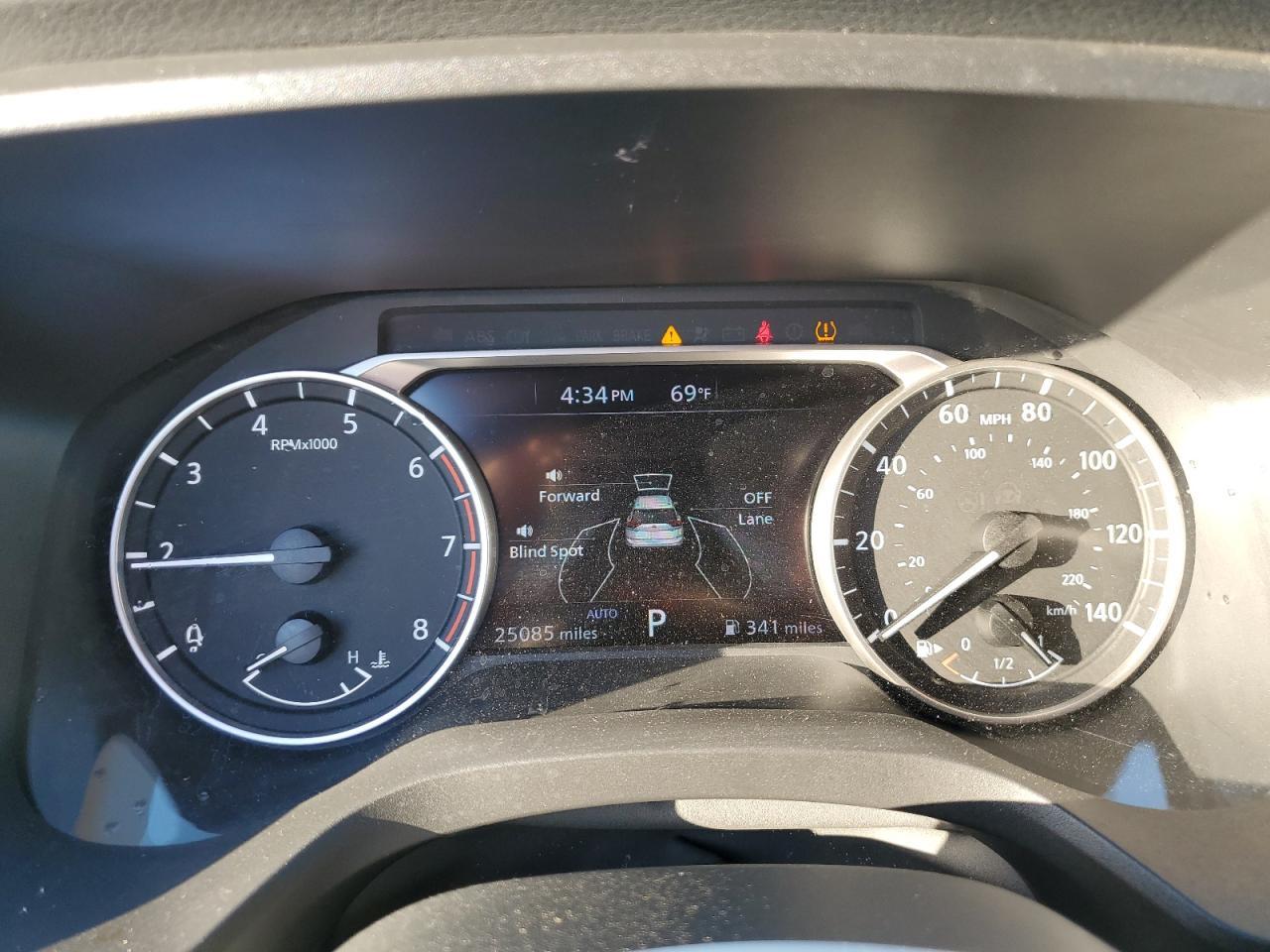 2025 NISSAN ROGUE