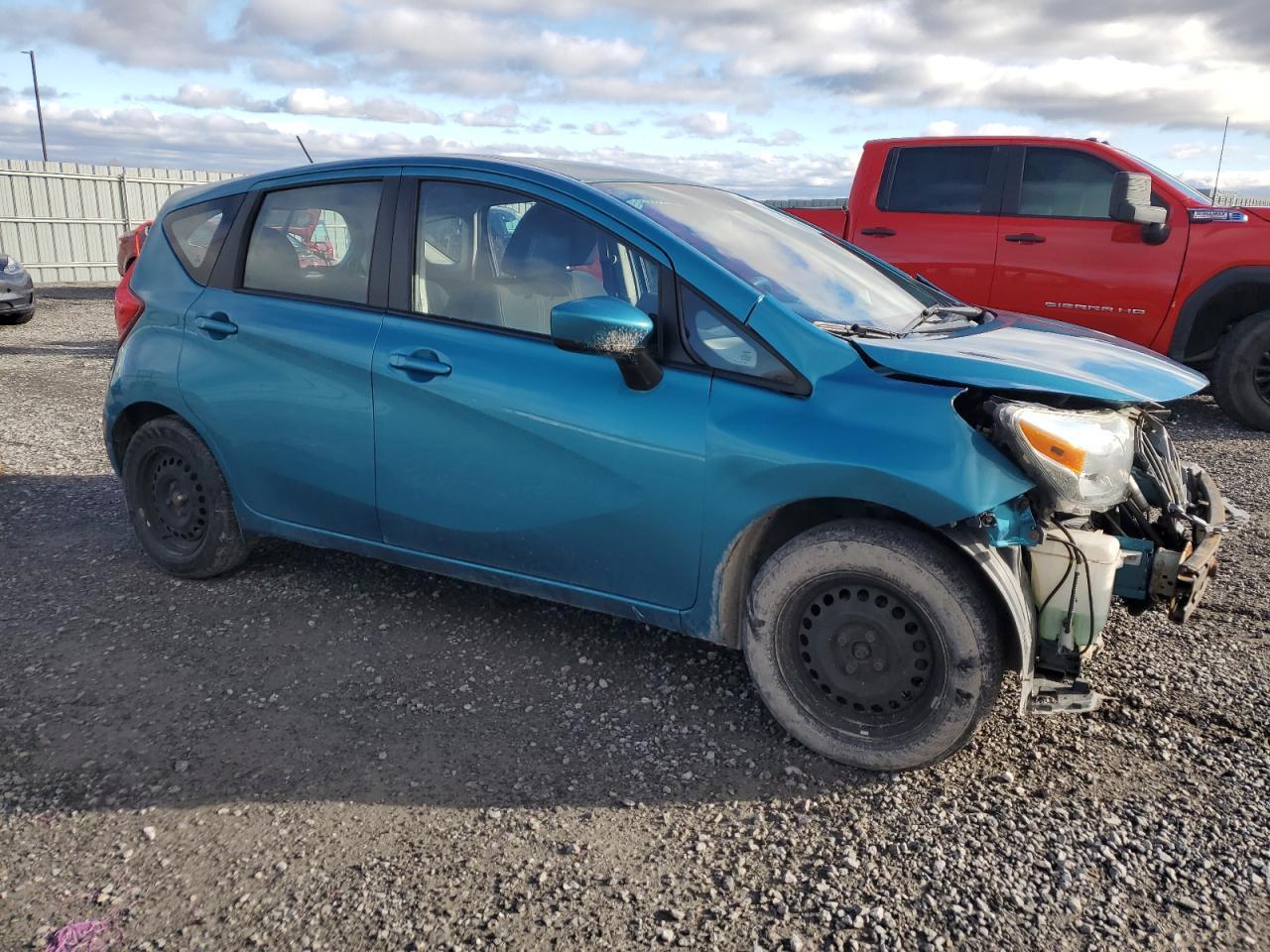 2016 NISSAN Versa Note