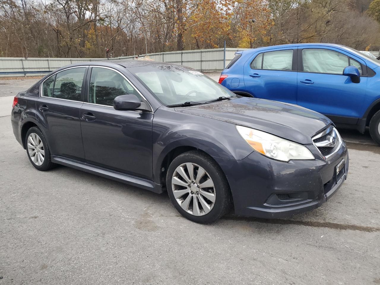 2010 SUBARU Legacy