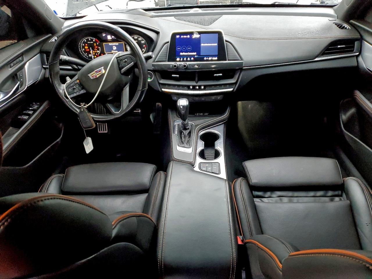 2022 CADILLAC CT4