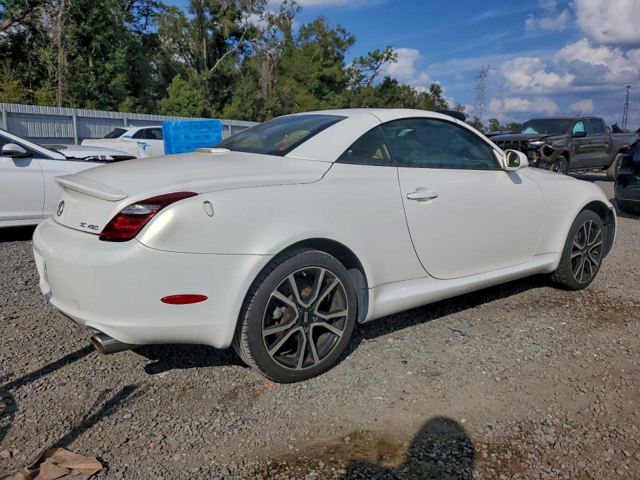 2006 LEXUS SC 430