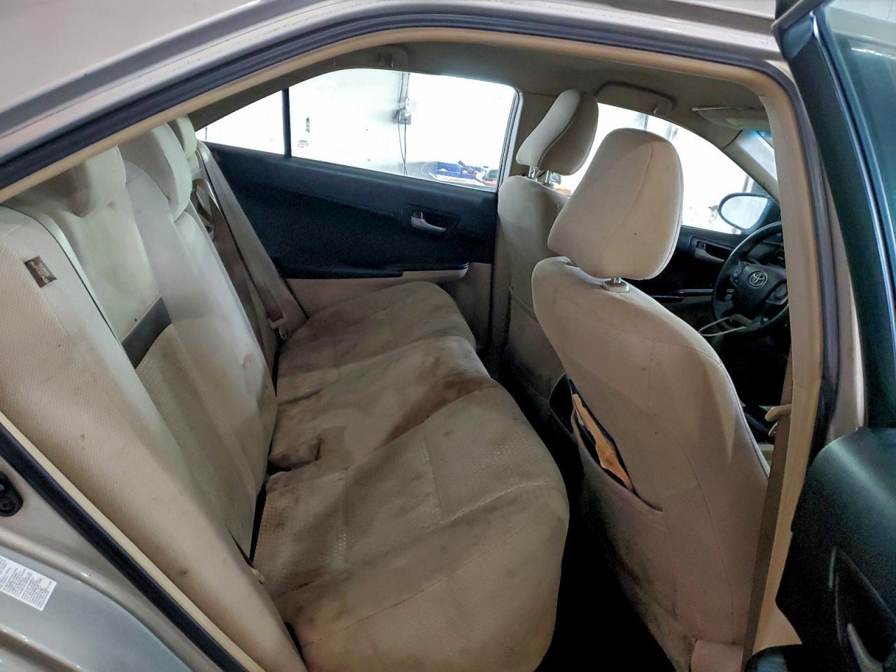 2014 TOYOTA CAMRY