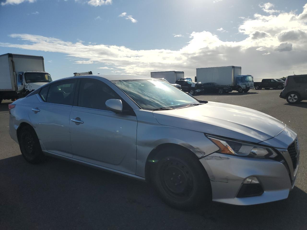 2019 NISSAN ALTIMA