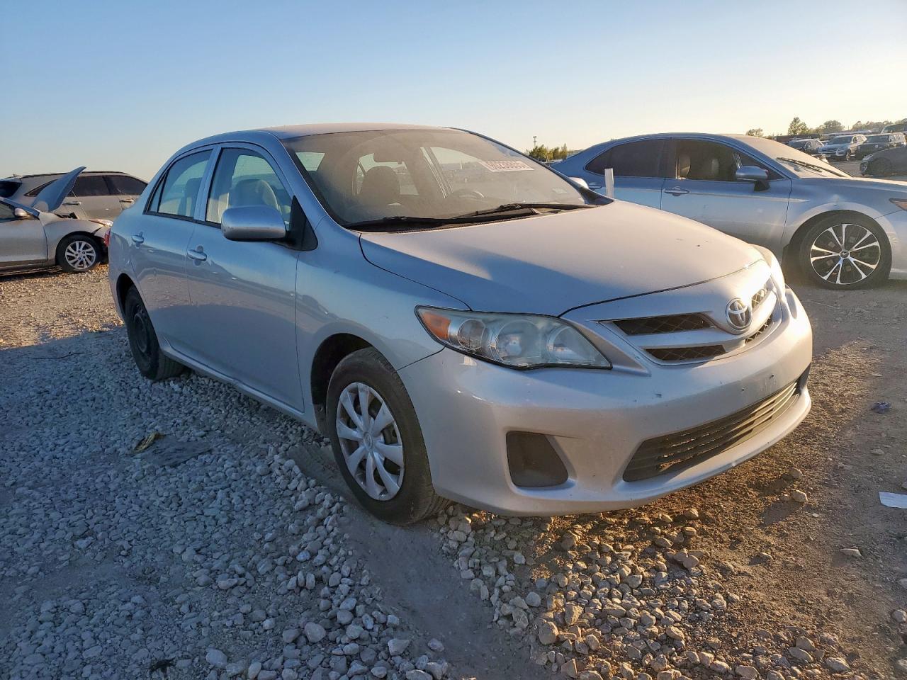 2013 TOYOTA COROLLA
