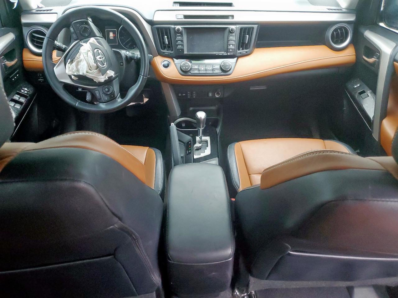 2016 TOYOTA RAV4