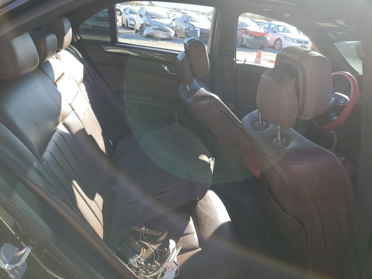2010 MERCEDES-BENZ E-Class
