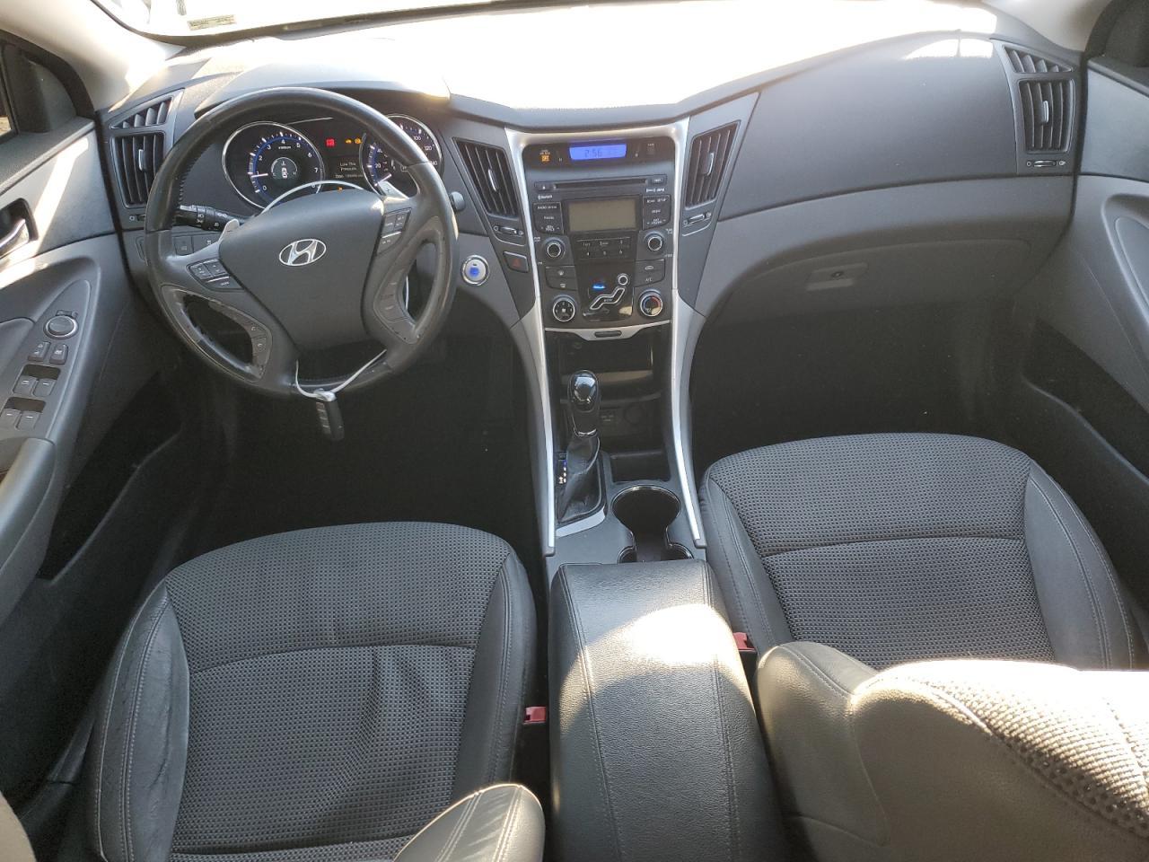 2013 HYUNDAI SONATA