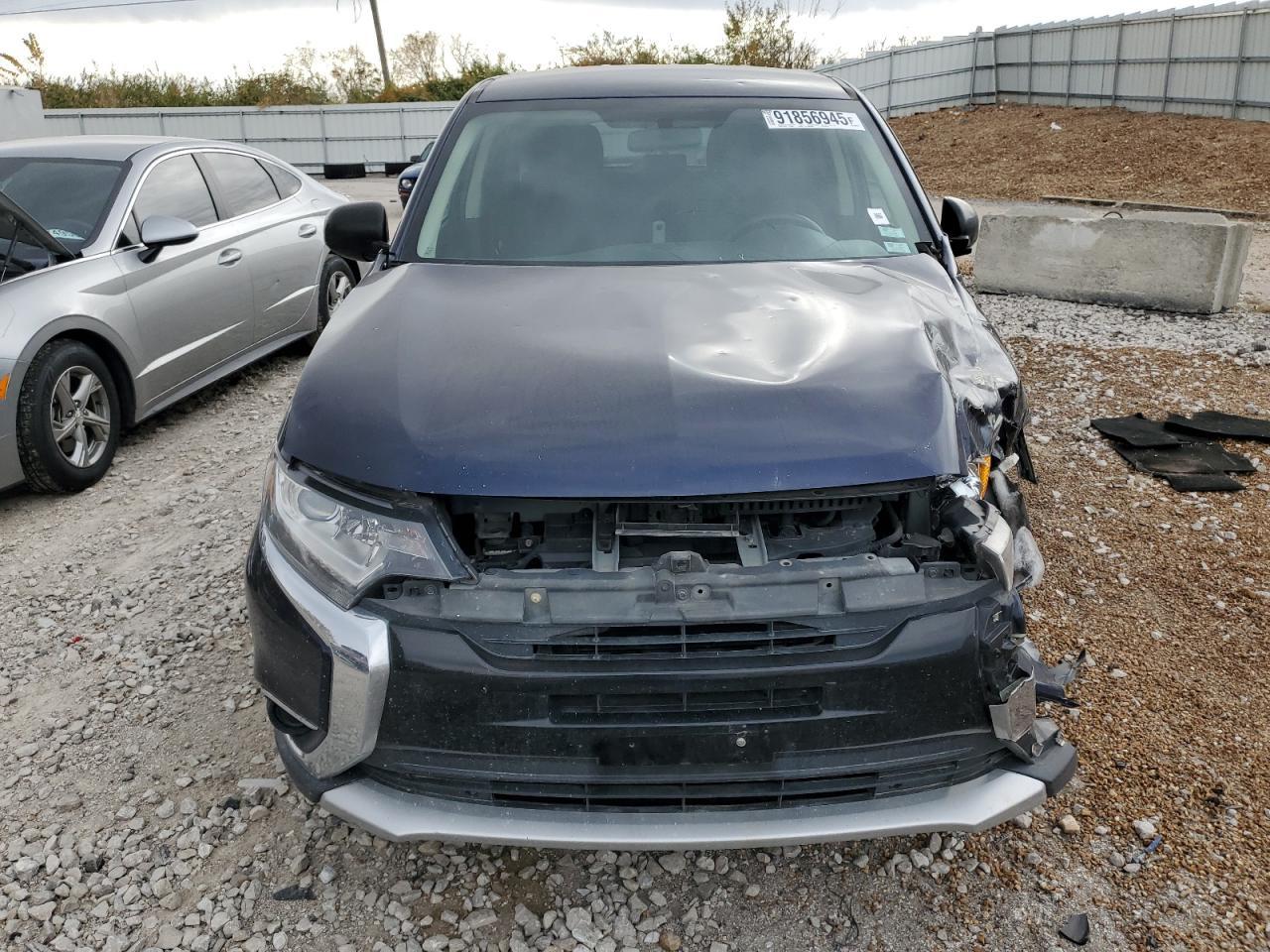 2018 MITSUBISHI outlander