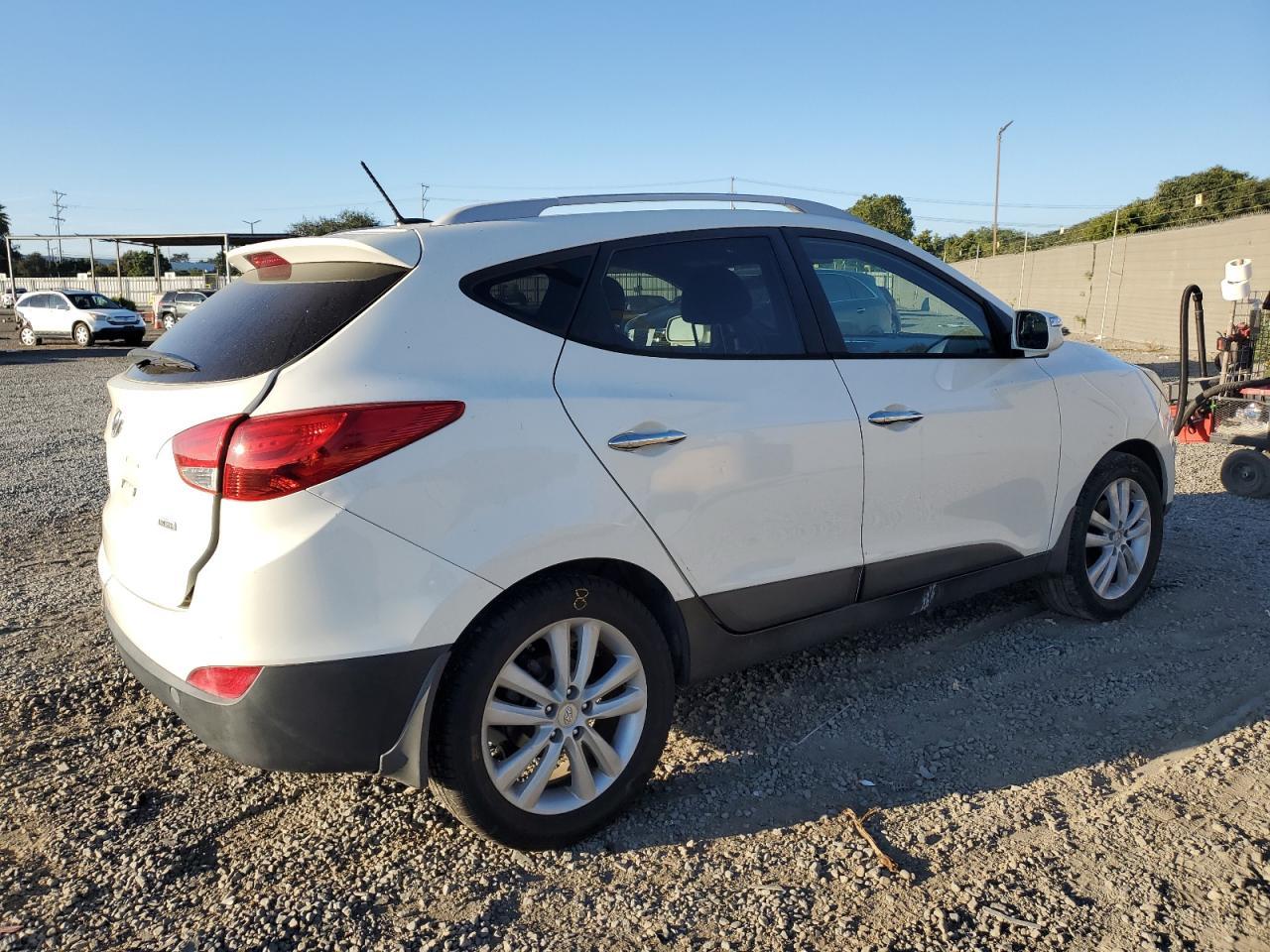 2012 HYUNDAI TUCSON