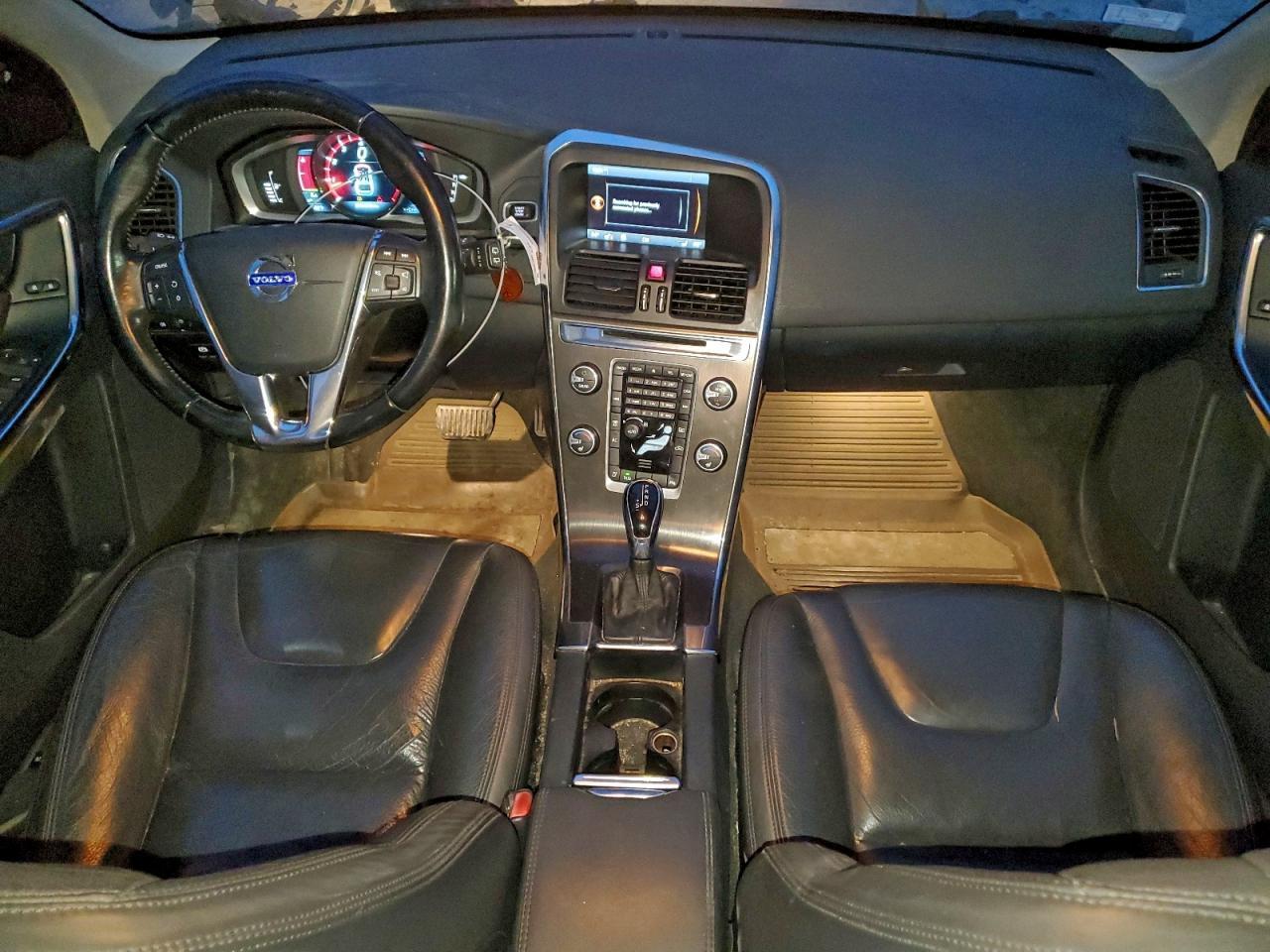 2014 VOLVO XC60