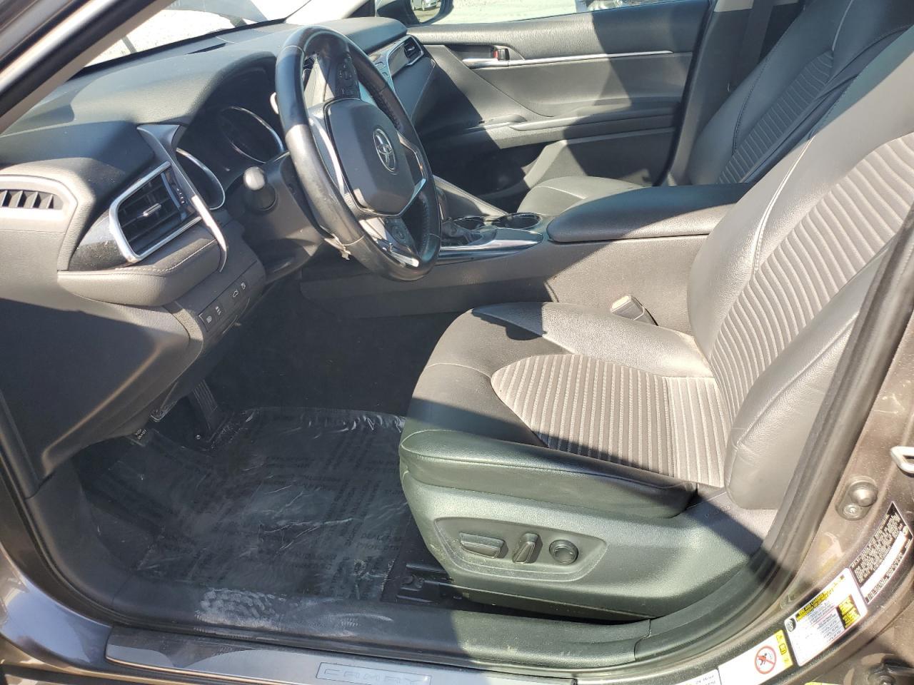 2018 TOYOTA CAMRY