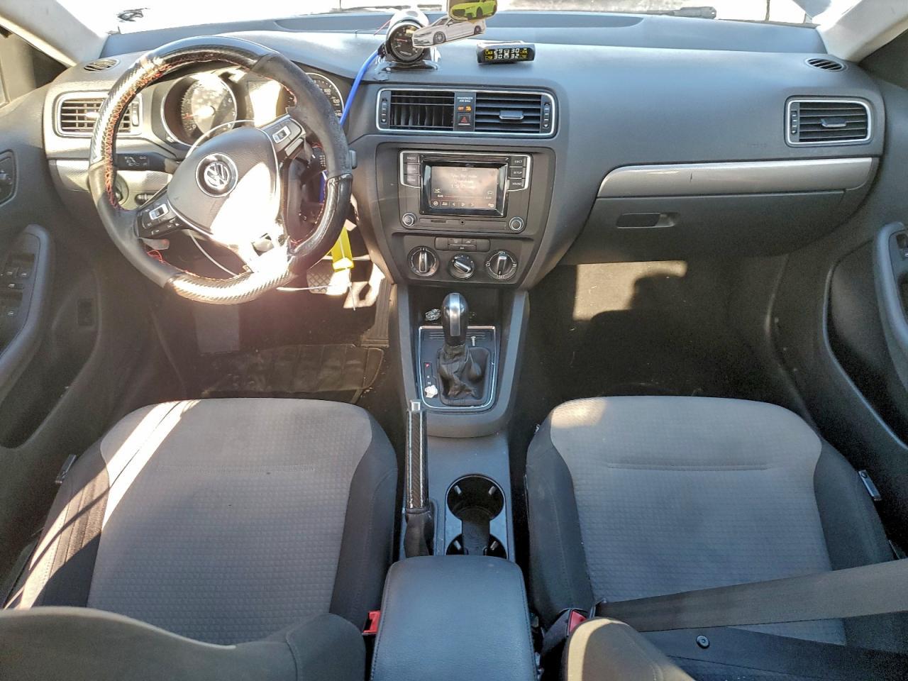 2017 VOLKSWAGEN JETTA