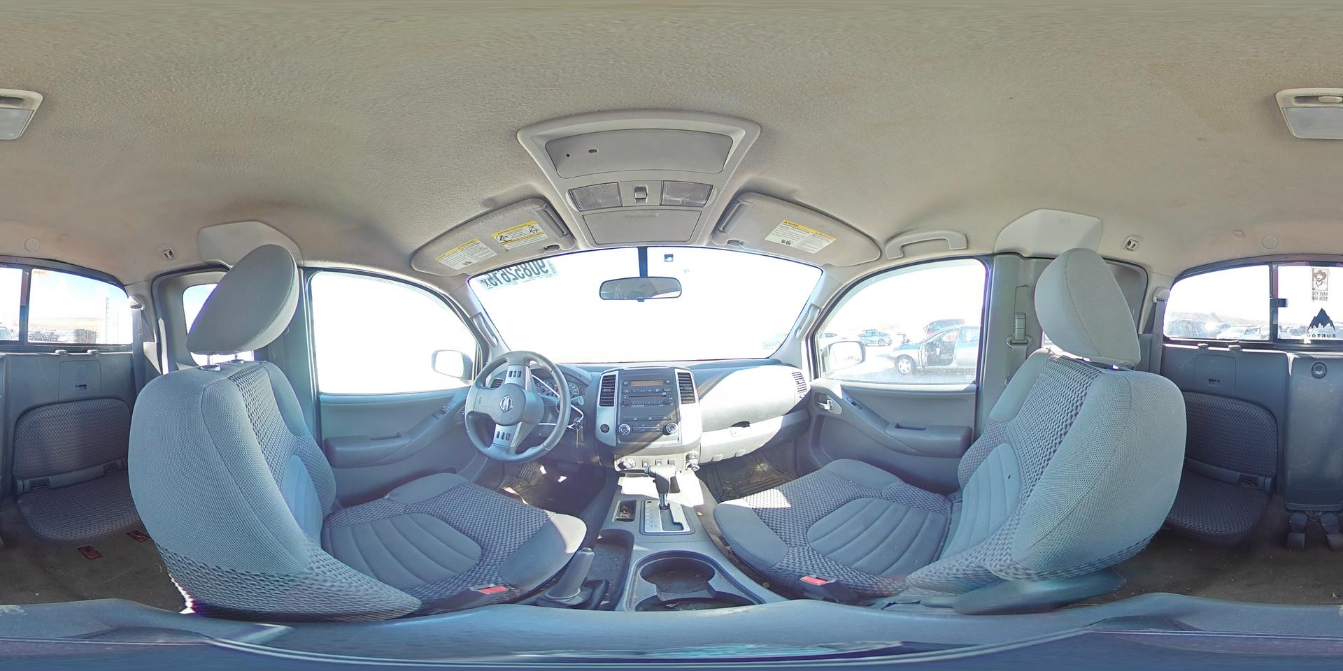 2012 NISSAN Frontier