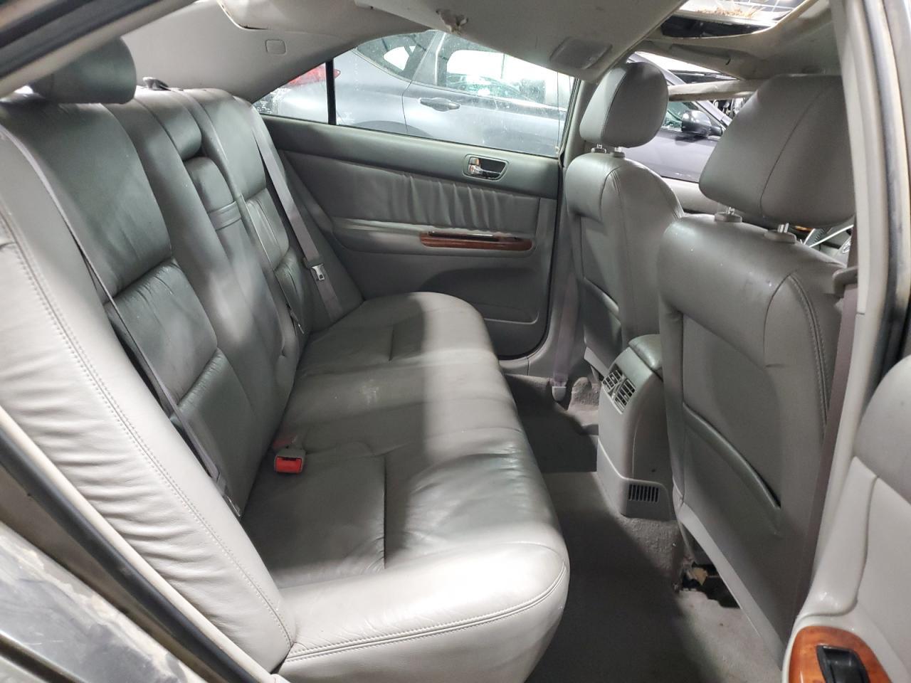 2002 TOYOTA CAMRY
