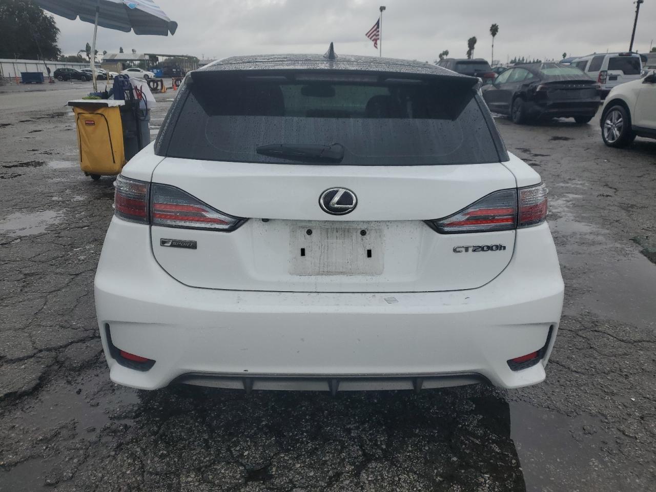 2016 LEXUS CT 200