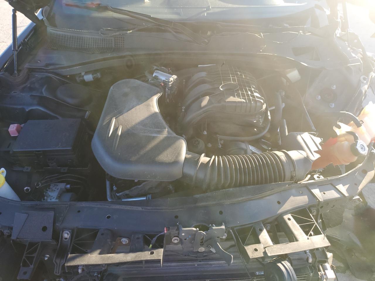 2019 CHRYSLER 300