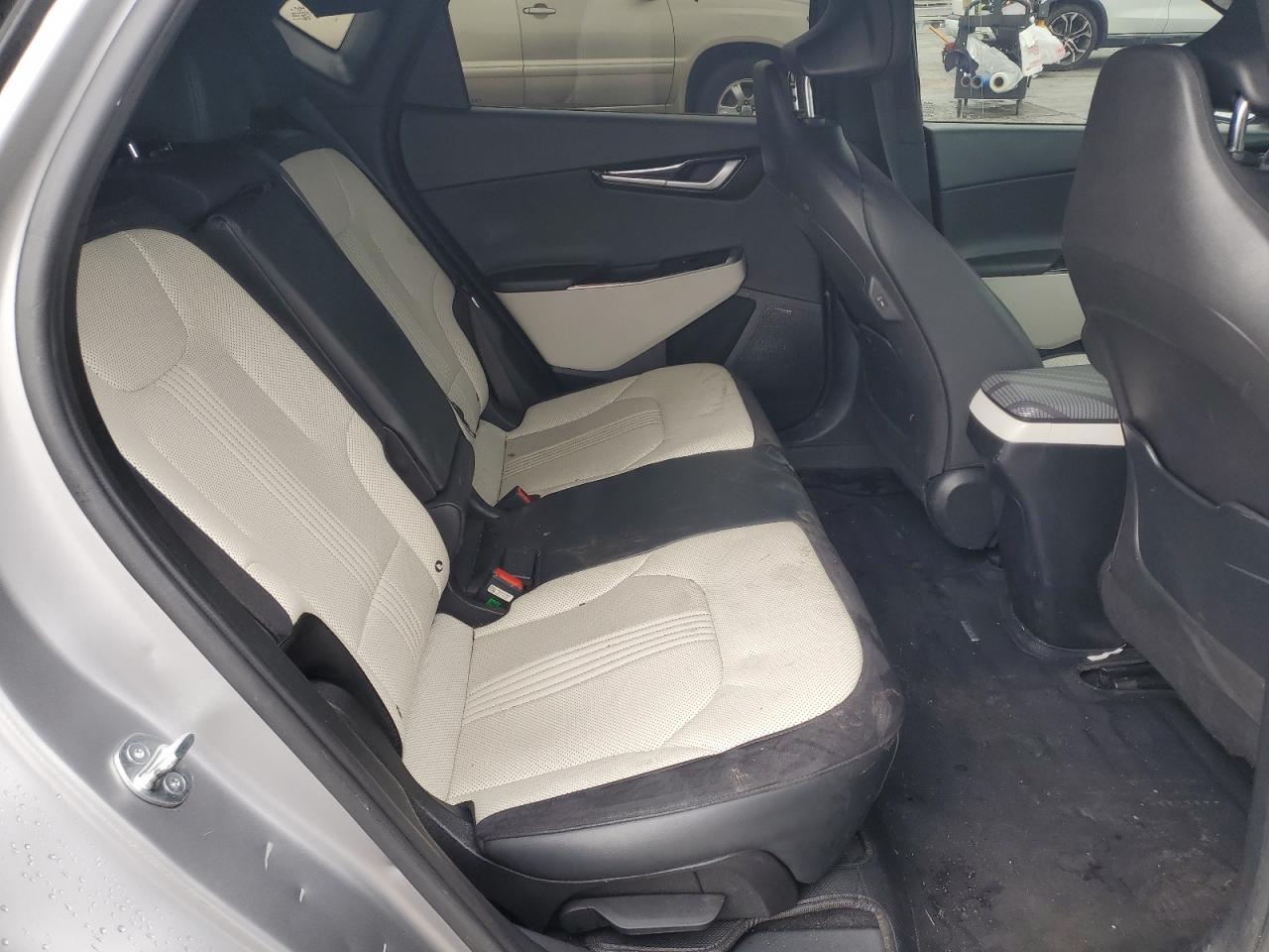2024 KIA EV6