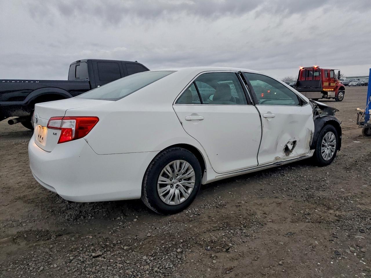 2012 TOYOTA CAMRY