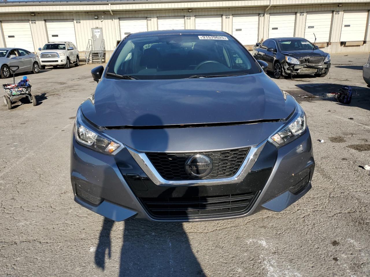 2020 NISSAN VERSA