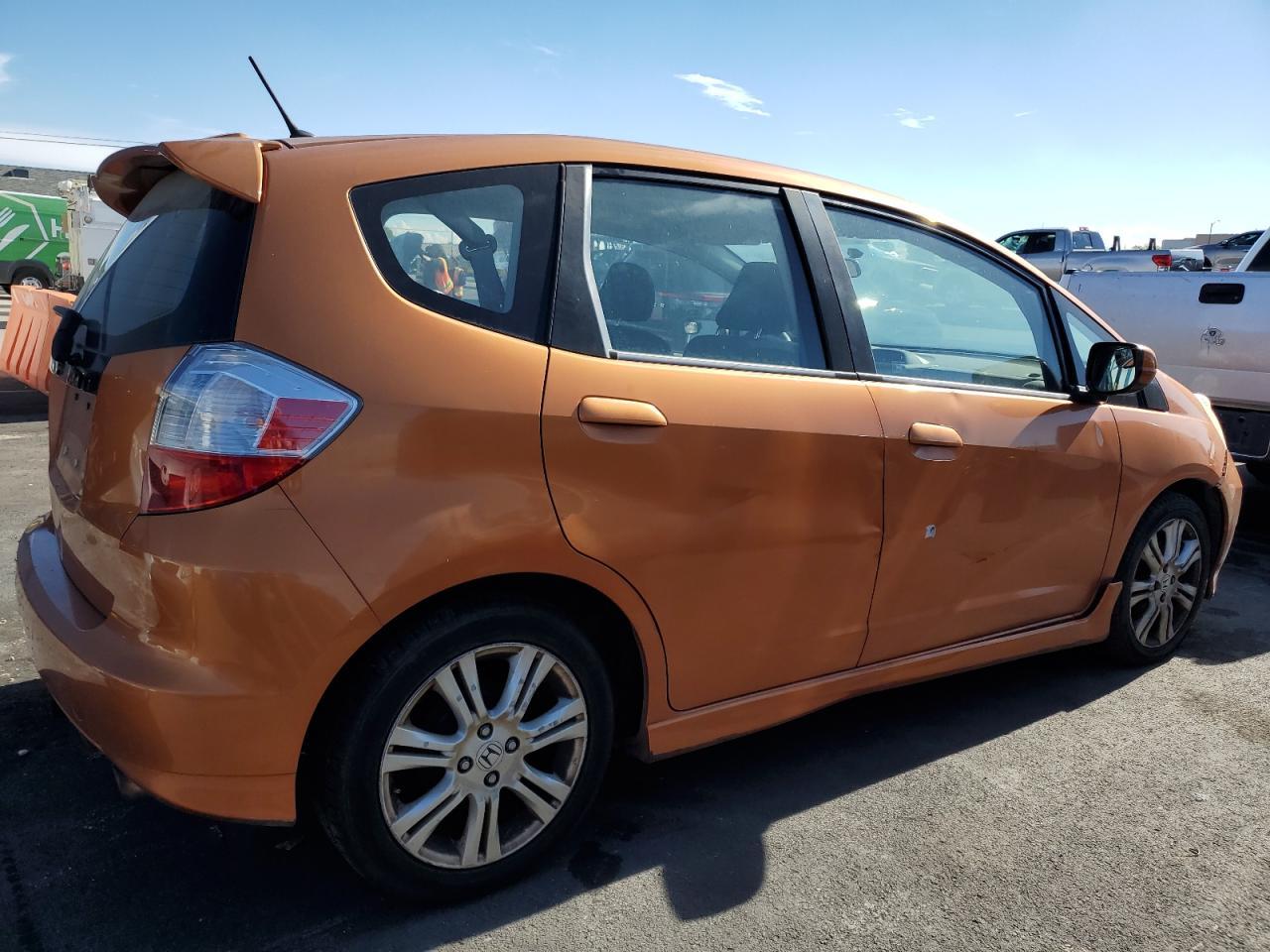 2010 HONDA FIT