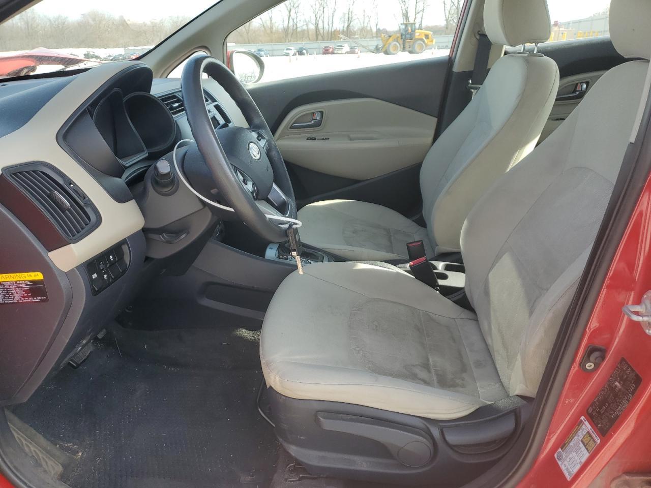 2013 KIA RIO