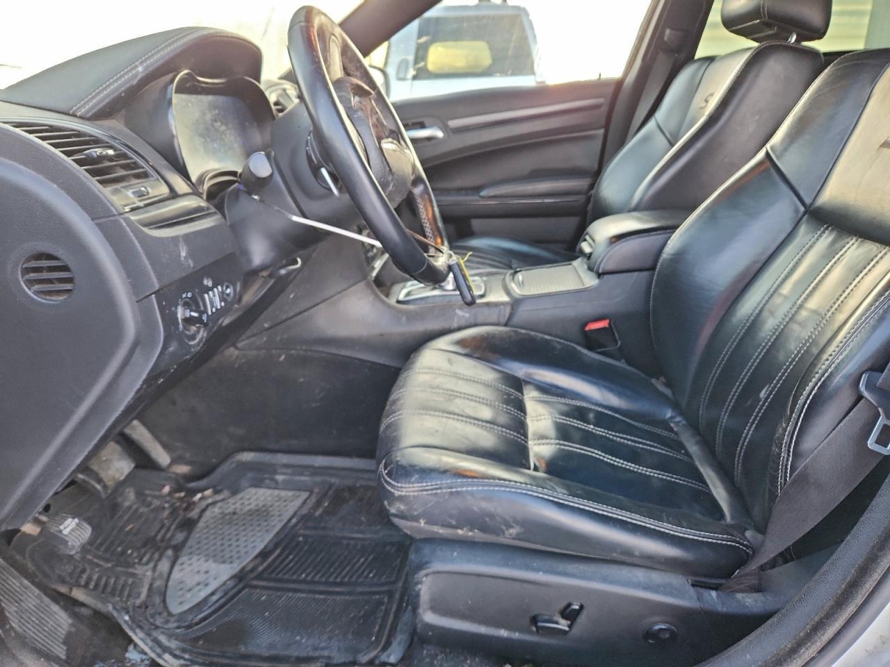 2016 CHRYSLER 300