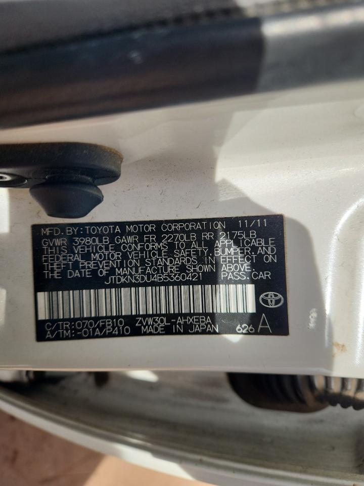 2011 TOYOTA PRIUS