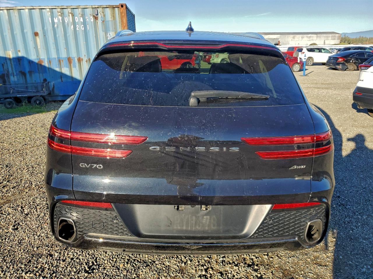 2025 GENESIS GV70