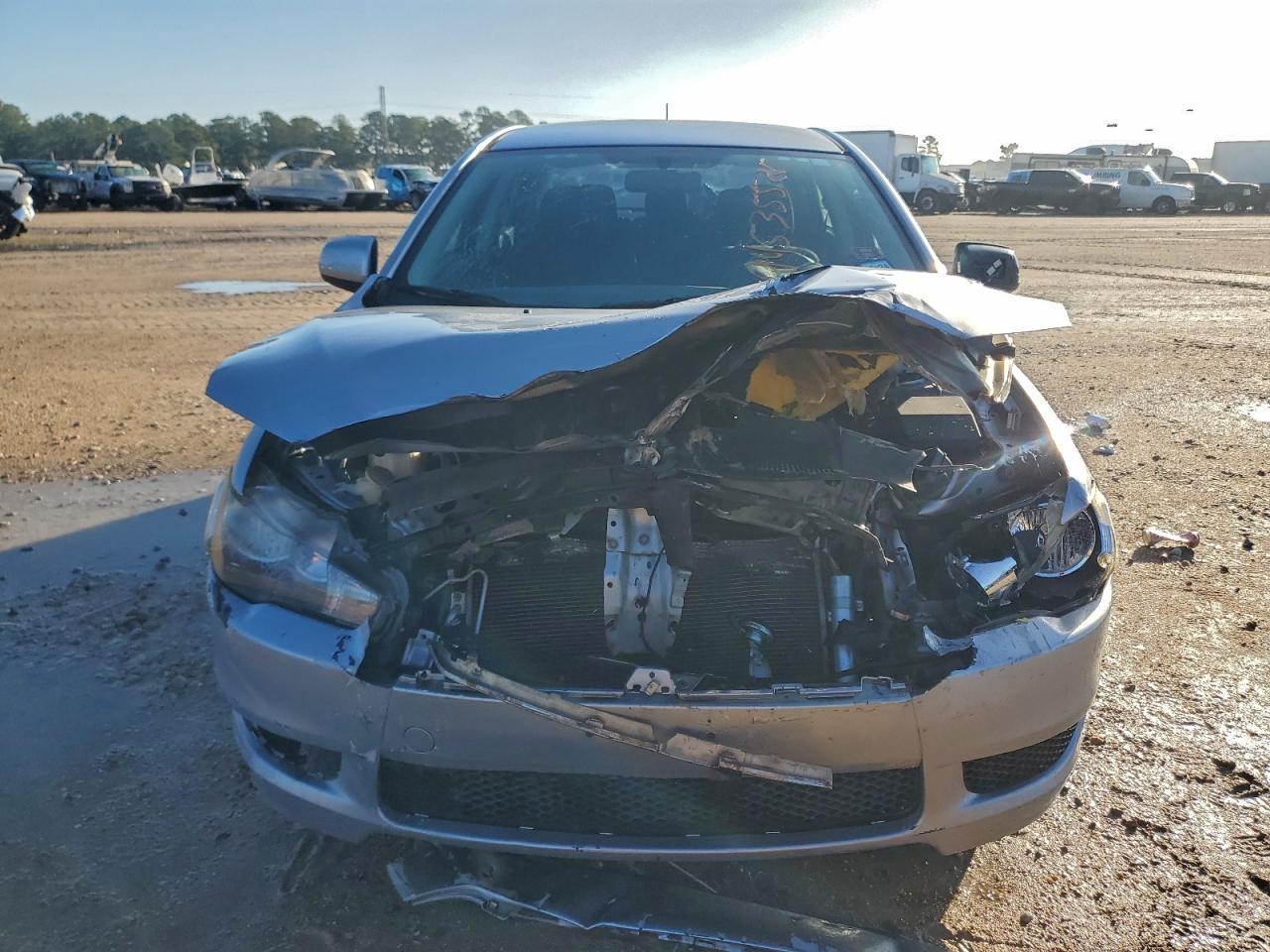 2010 MITSUBISHI LANCER
