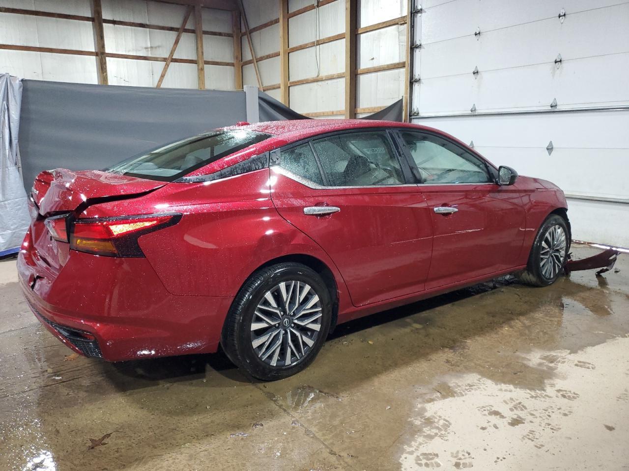 2025 NISSAN ALTIMA