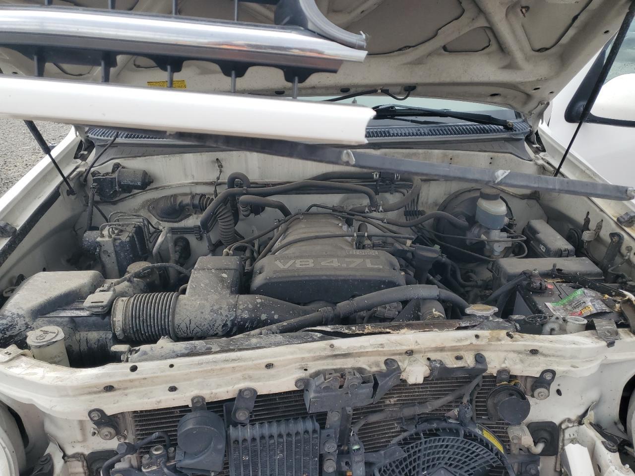 2002 TOYOTA Sequoia