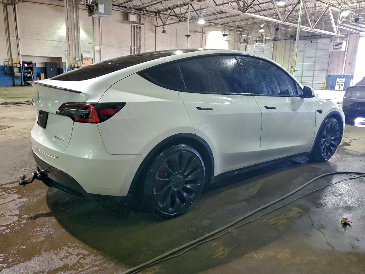 2021 TESLA MODEL Y